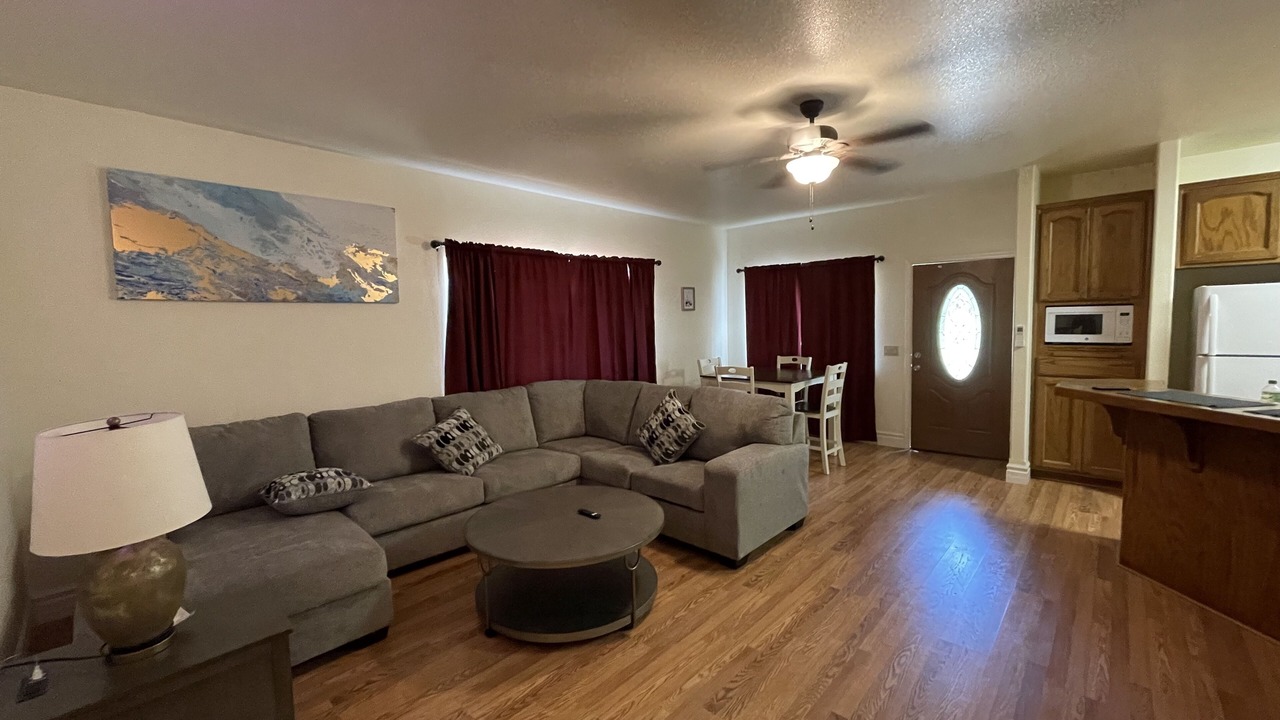 Photo of Livingroom in Coulterville