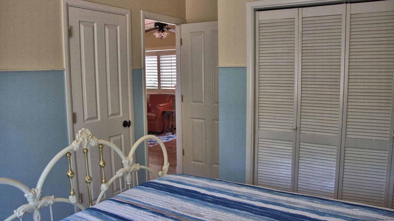 Photo of Bedroom in Marine Terrace