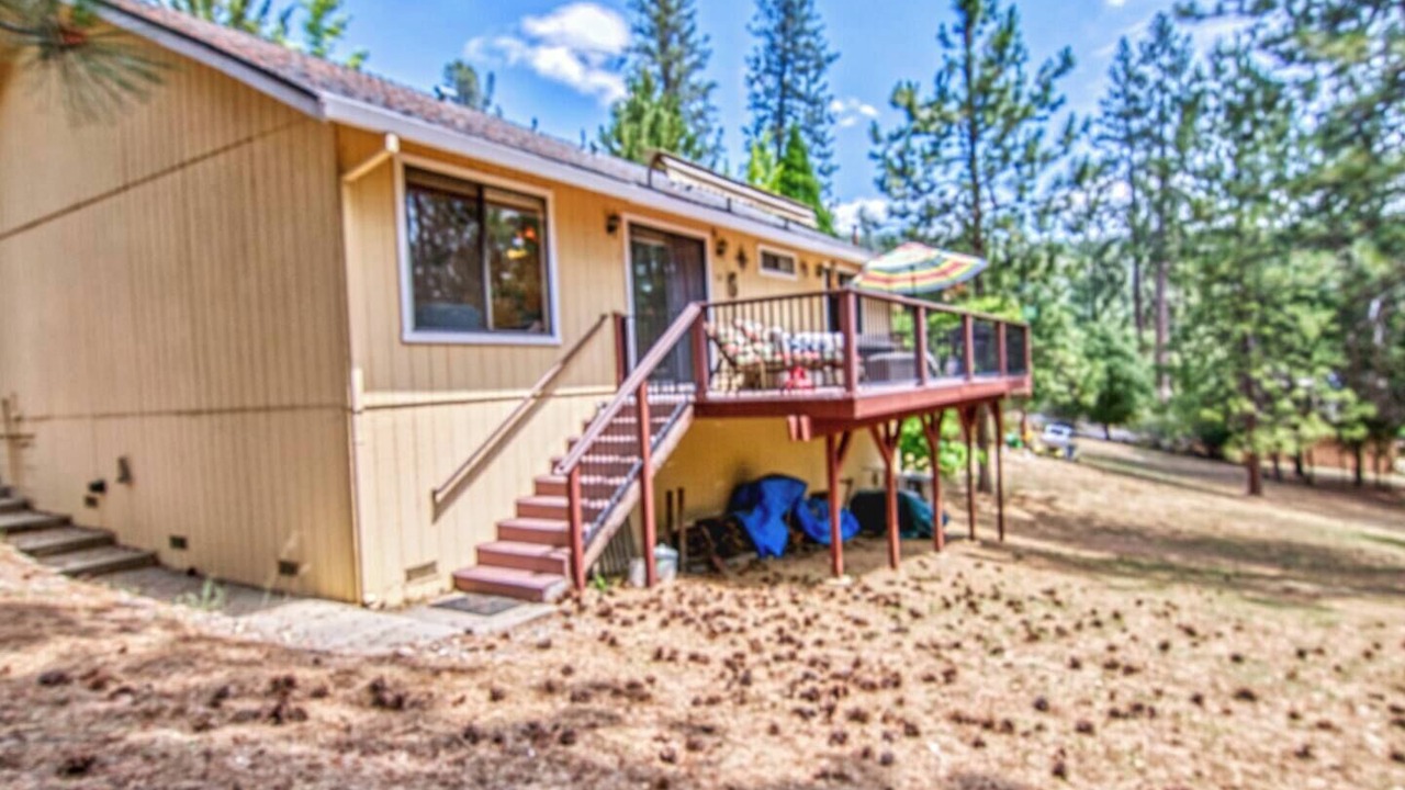 Photo of Outdoor in Groveland