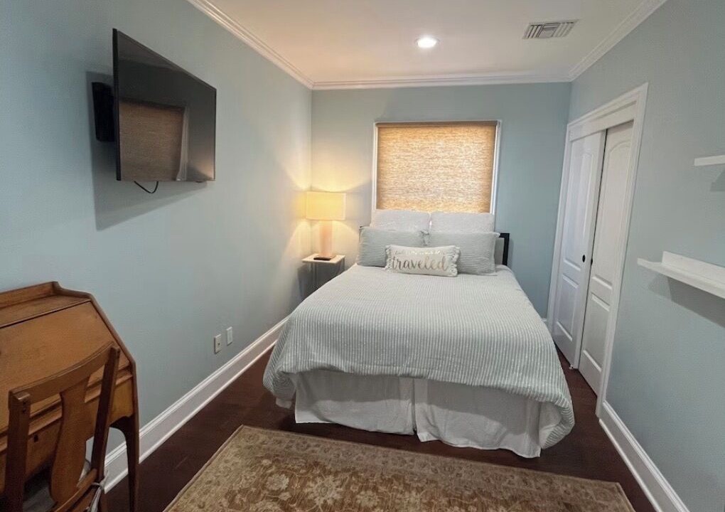 Photo of Bedroom in Peninsula