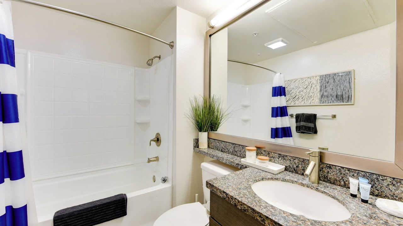 Photo of Bathroom in Del Rey