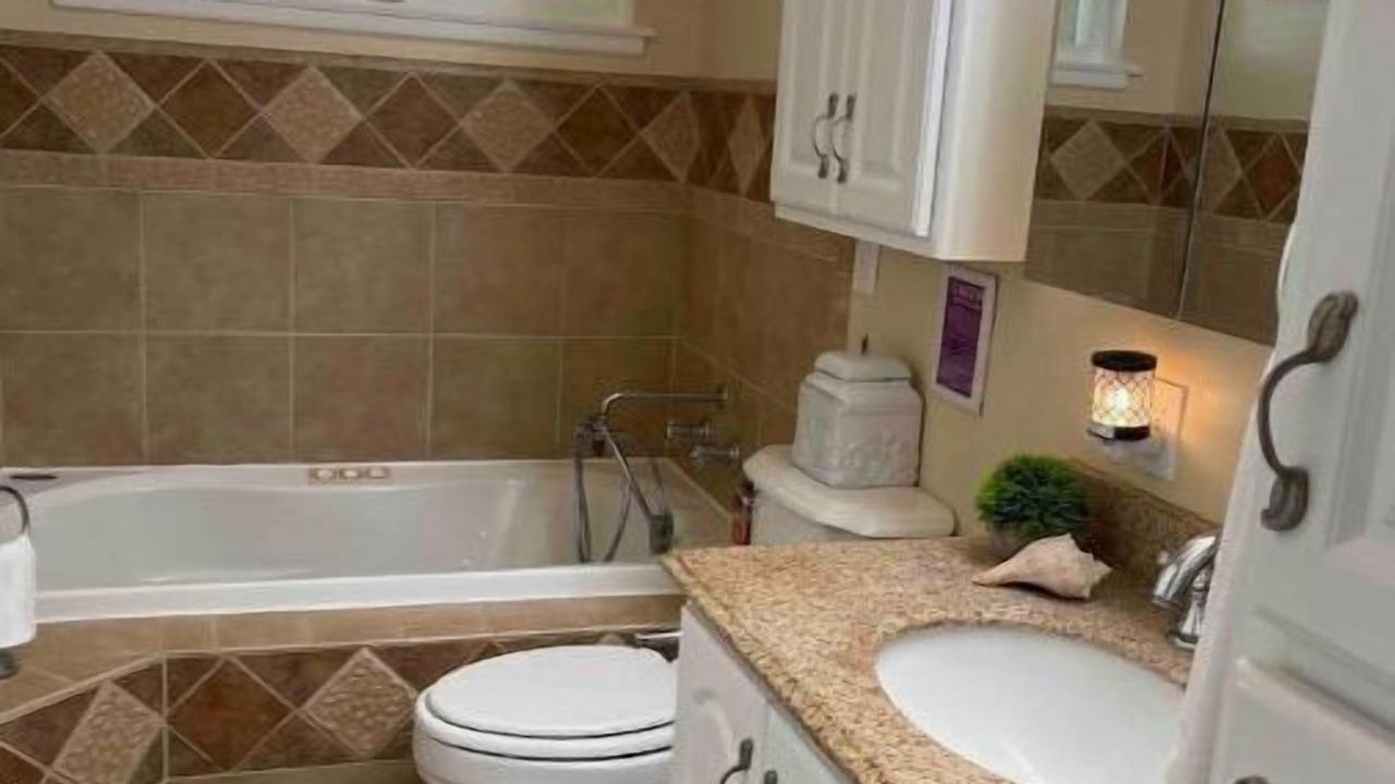 Photo of Bathroom in Clovis