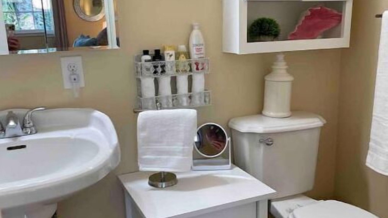 Photo of Bathroom in Clovis