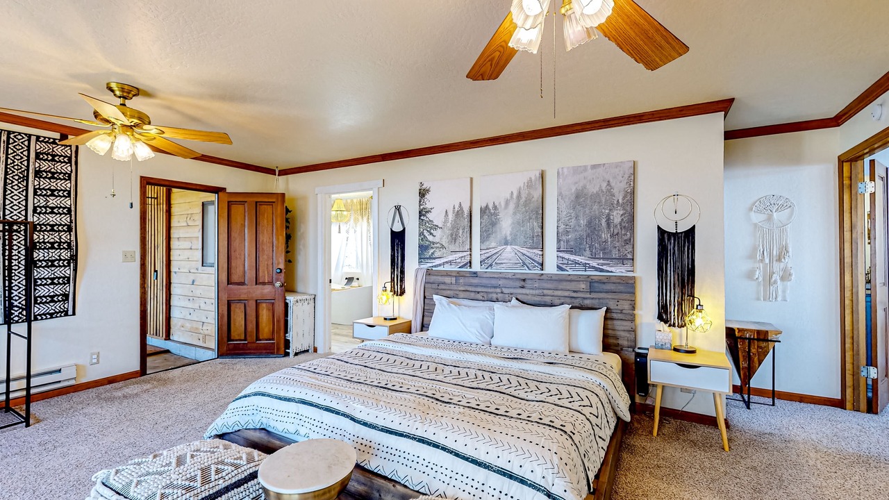 Photo of Bedroom in Auberry