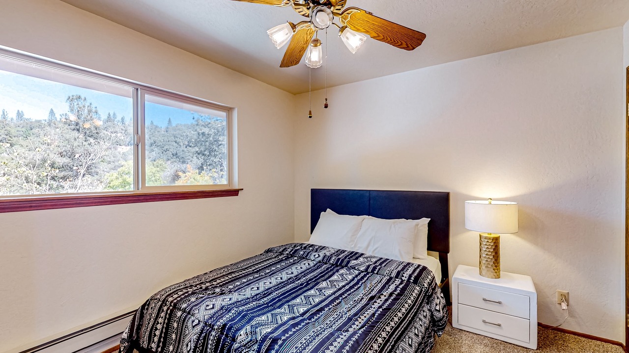 Photo of Bedroom in Auberry