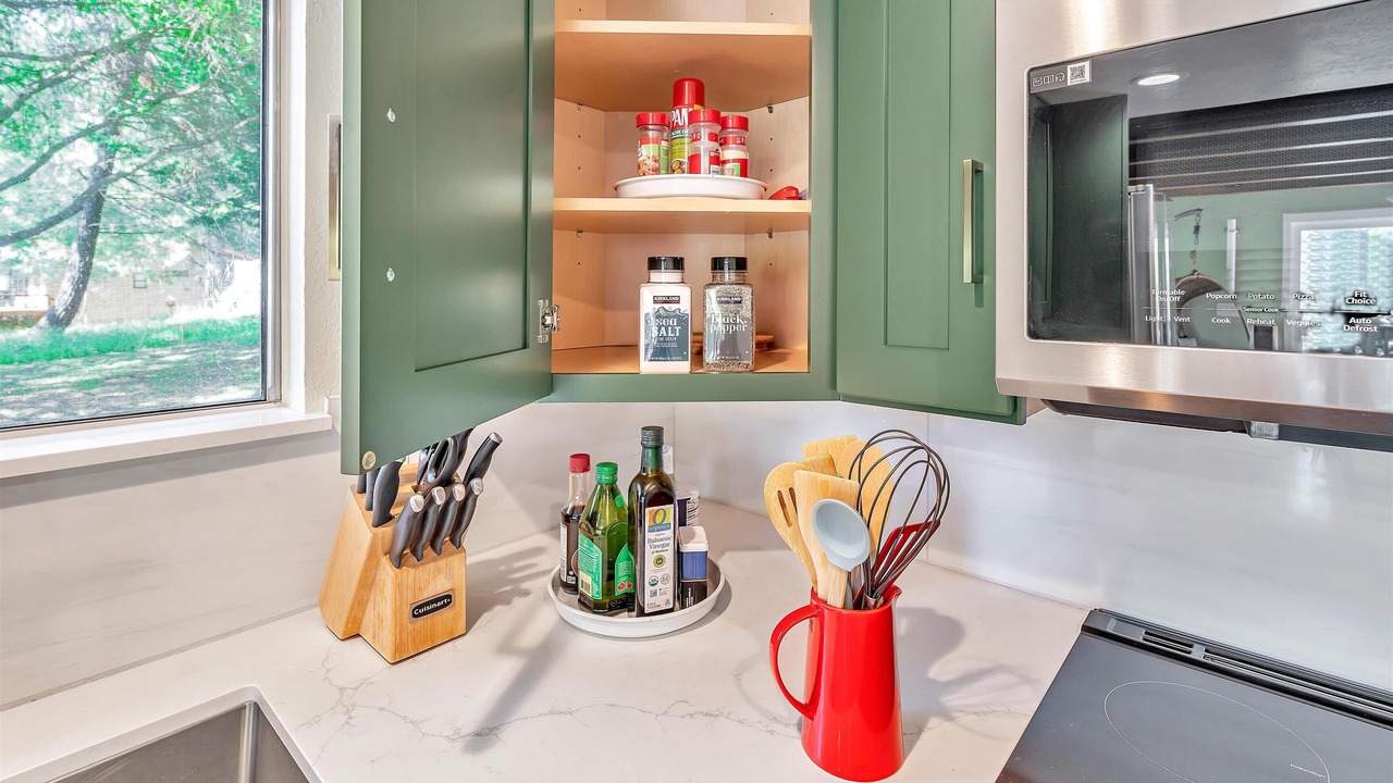 Photo of Kitchen in Groveland