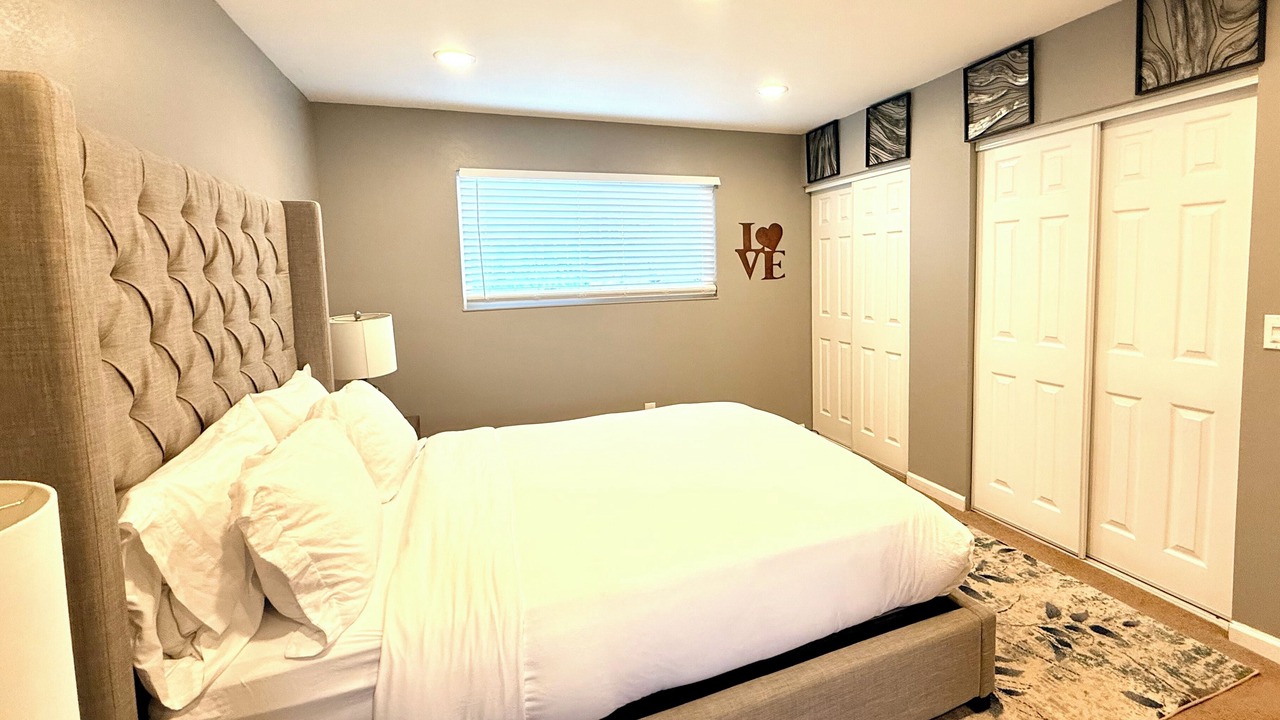 Photo of Bedroom in Marina