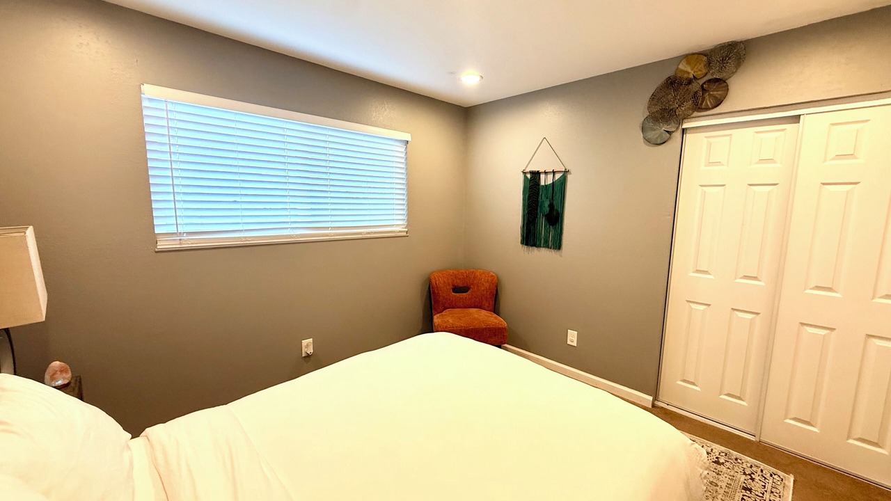 Photo of Bedroom in Marina