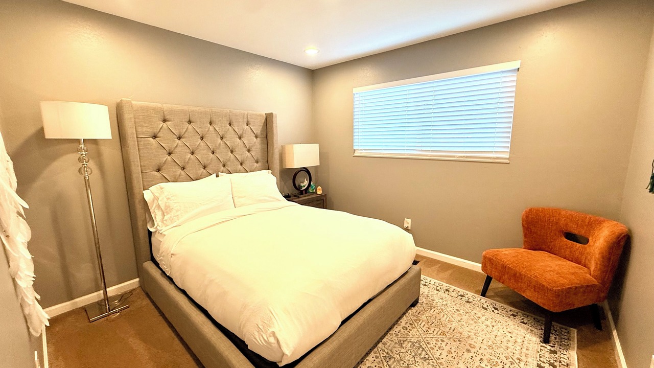 Photo of Bedroom in Marina