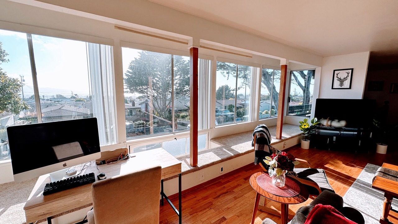 Photo of Livingroom in Seaside
