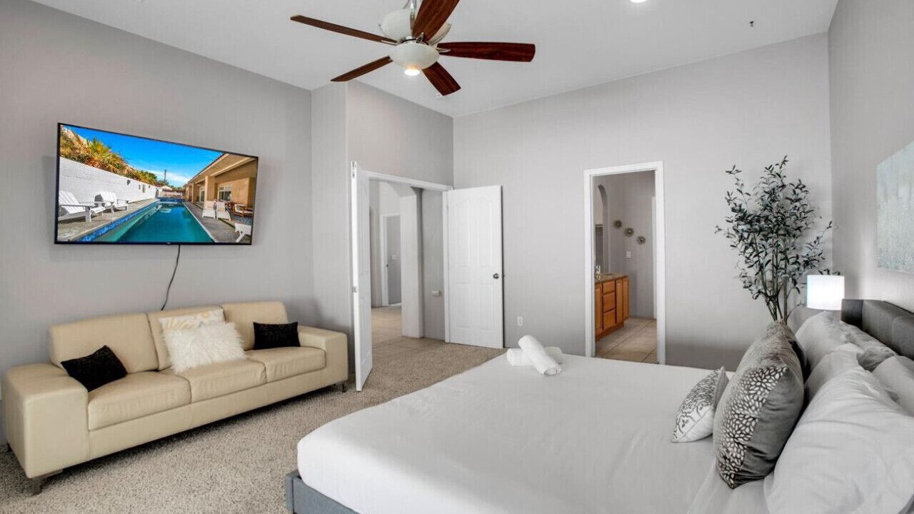 Photo of Bedroom in Desert Hot Springs