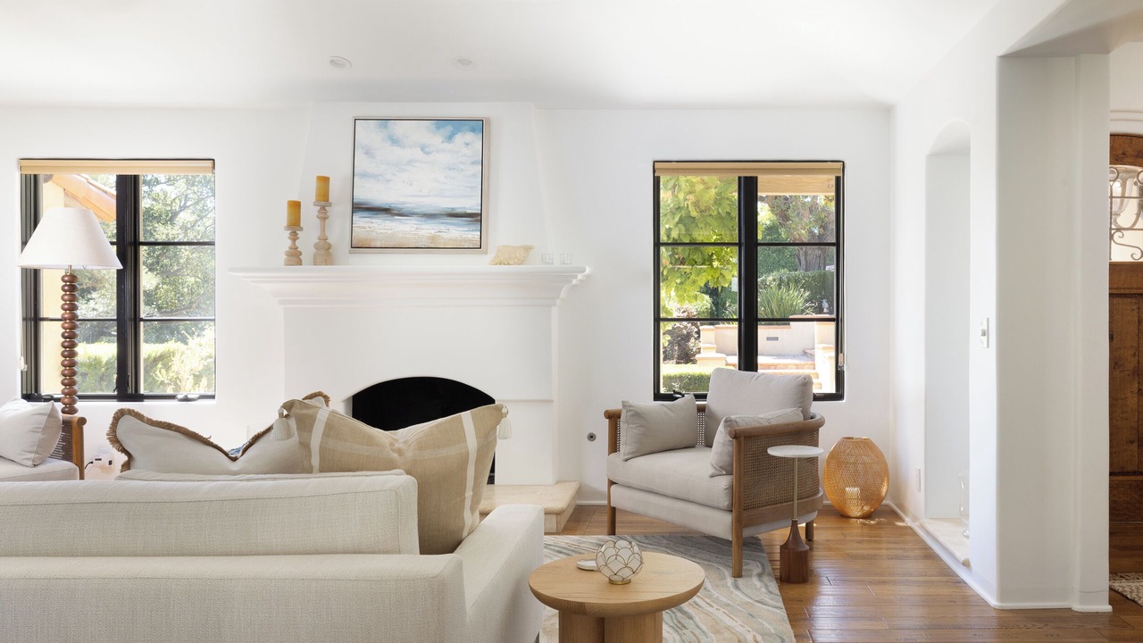 Photo of Livingroom in Eucalyptus Hill