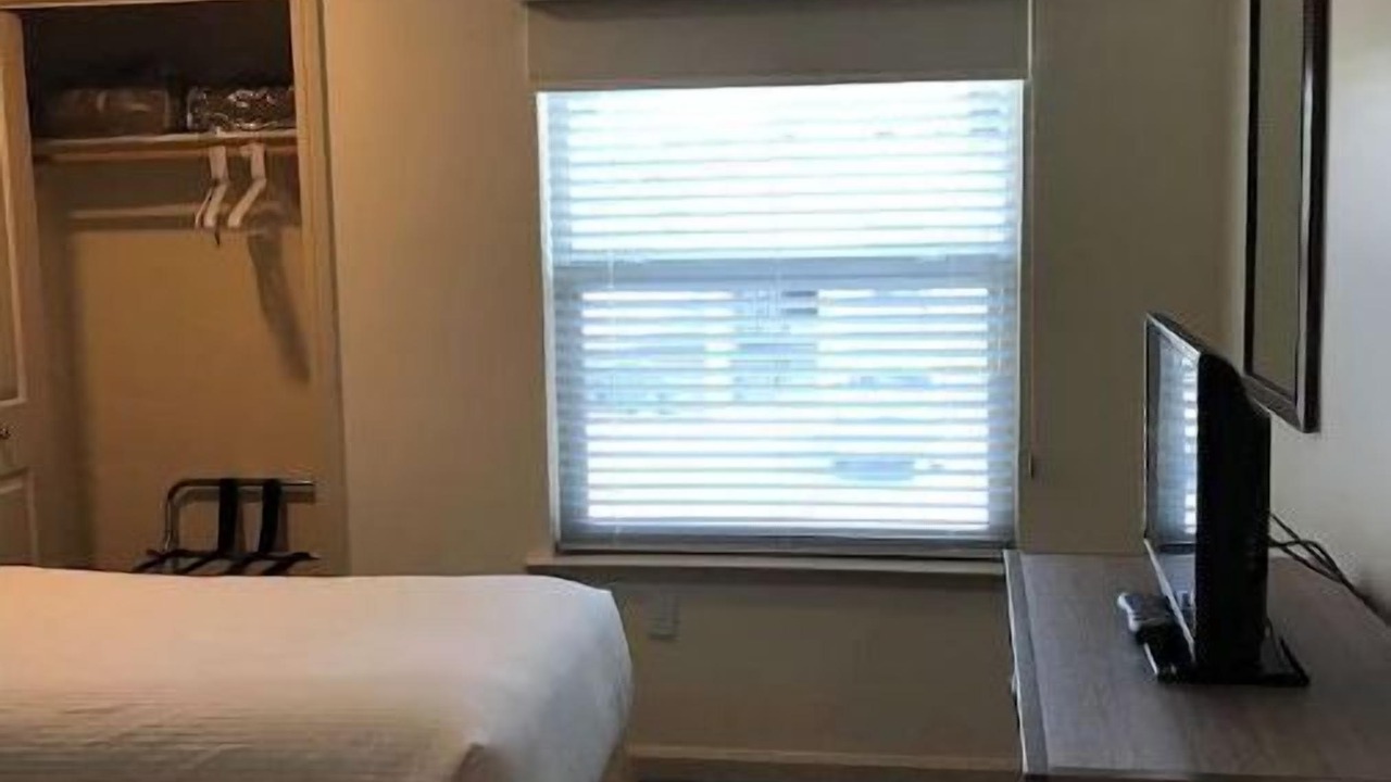 Photo of Bedroom in Angels Camp