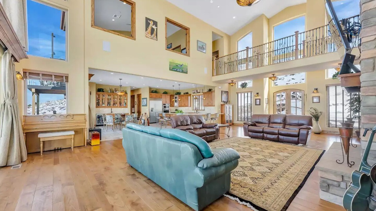 Photo of Livingroom in Virginia Foothills