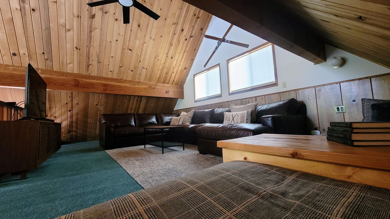 Photo of Livingroom in Cold Springs