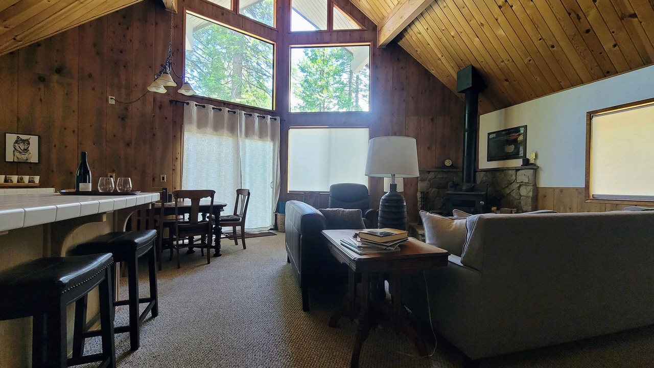 Photo of Livingroom in Cold Springs
