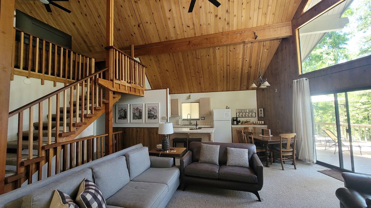 Photo of Livingroom in Cold Springs