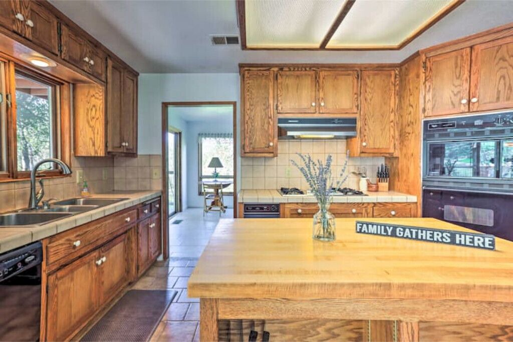 Photo of Kitchen in Coarsegold