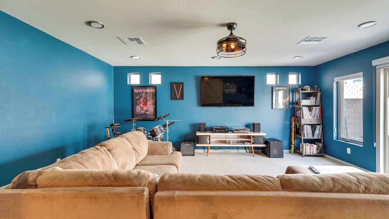 Photo of Bedroom in Enterprise