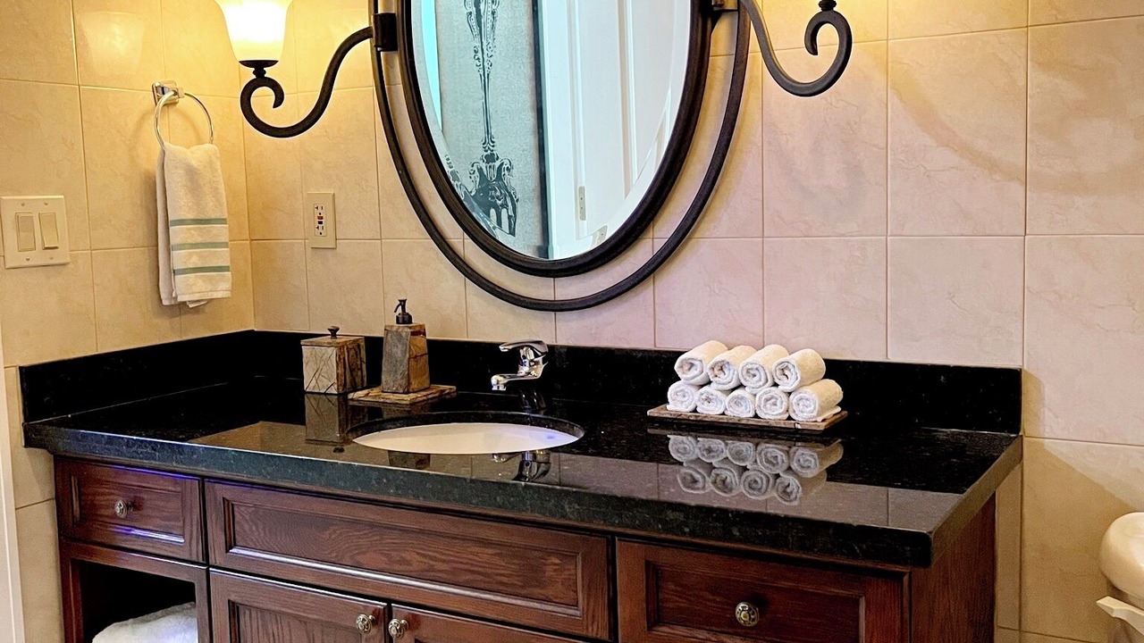 Photo of Bathroom in South Shore