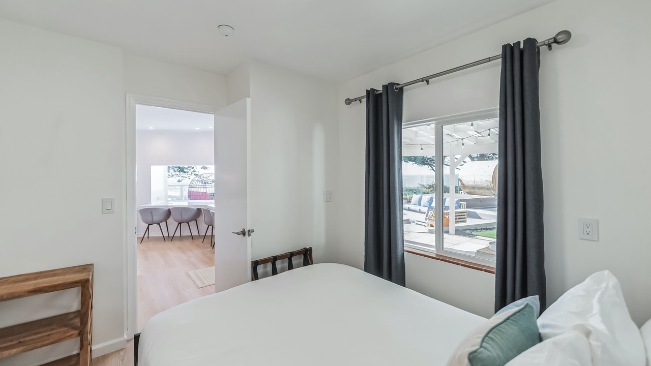 Photo of Bedroom in Sharp Park