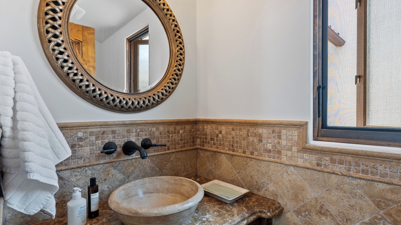 Photo of Bathroom in Corona del Mar