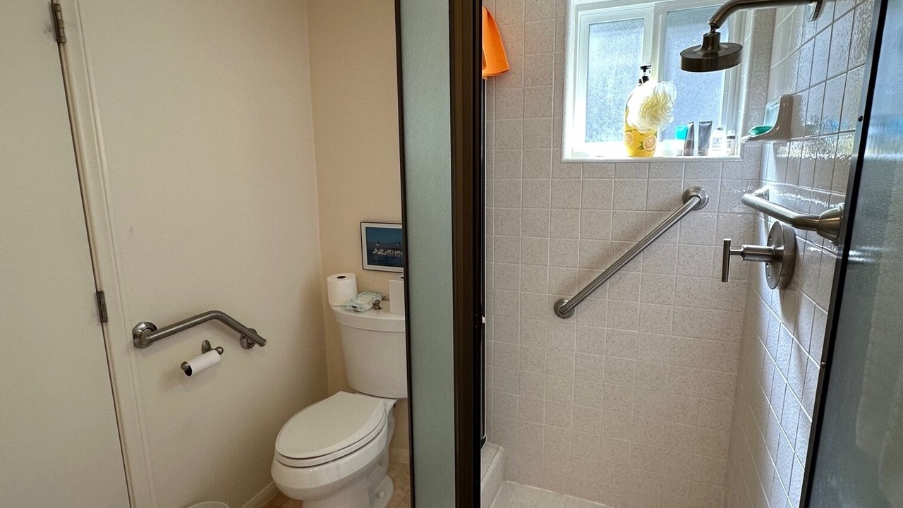 Photo of Bathroom in Capistrano Beach