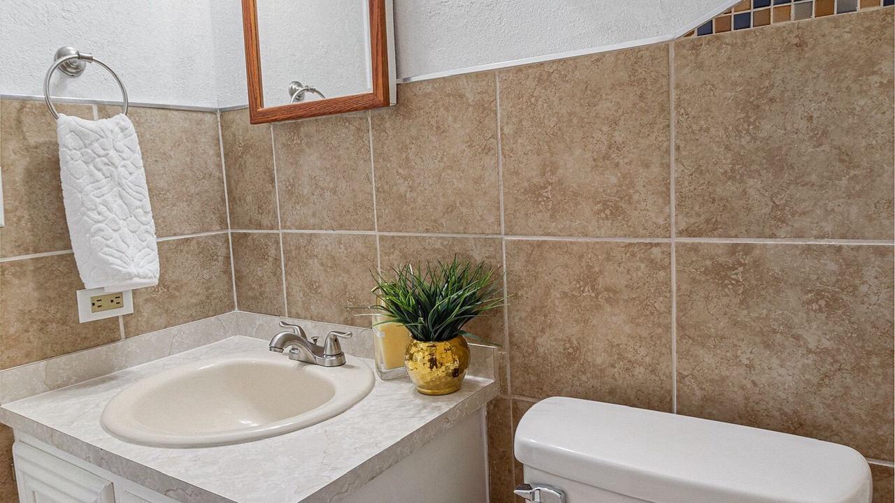 Photo of Bathroom in Sunridge Estates
