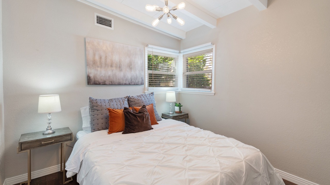 Photo of Bedroom in South Redlands