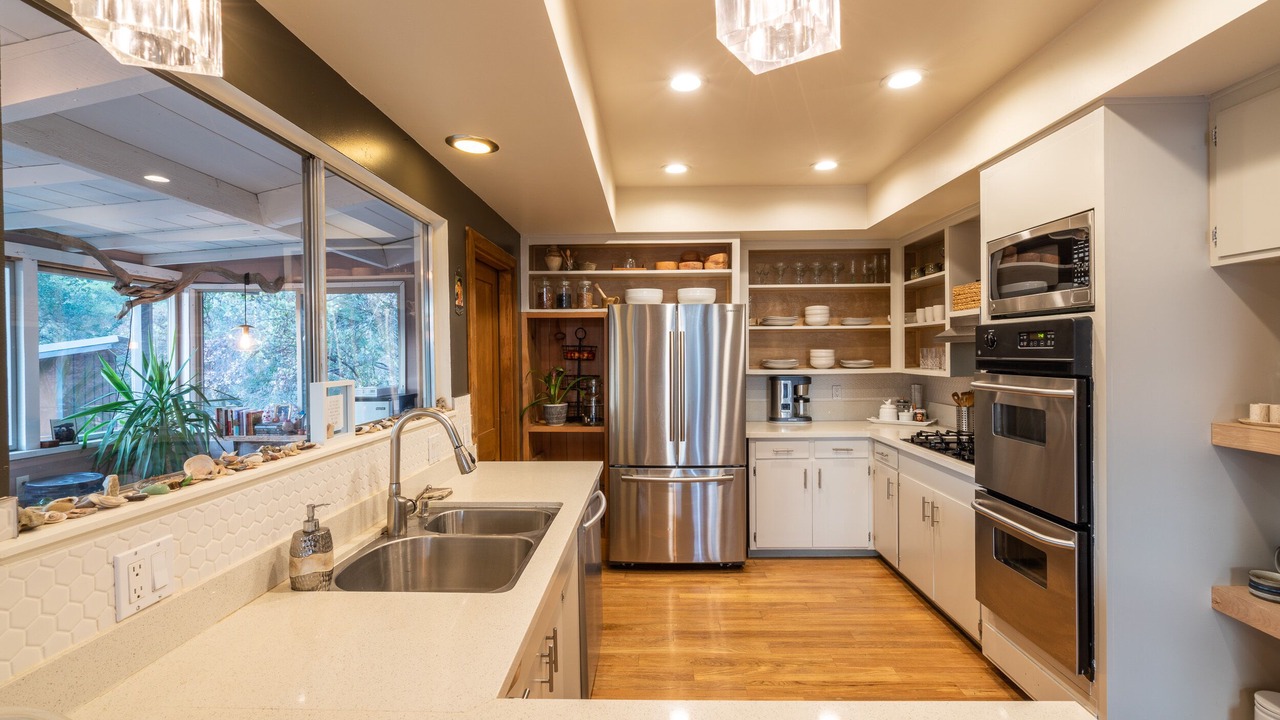 Photo of Kitchen in Three Rivers