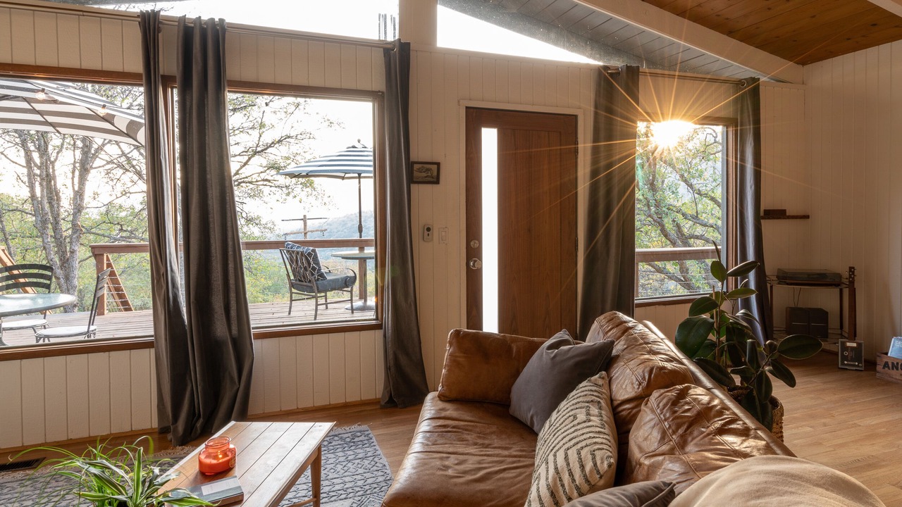 Photo of Livingroom in Three Rivers