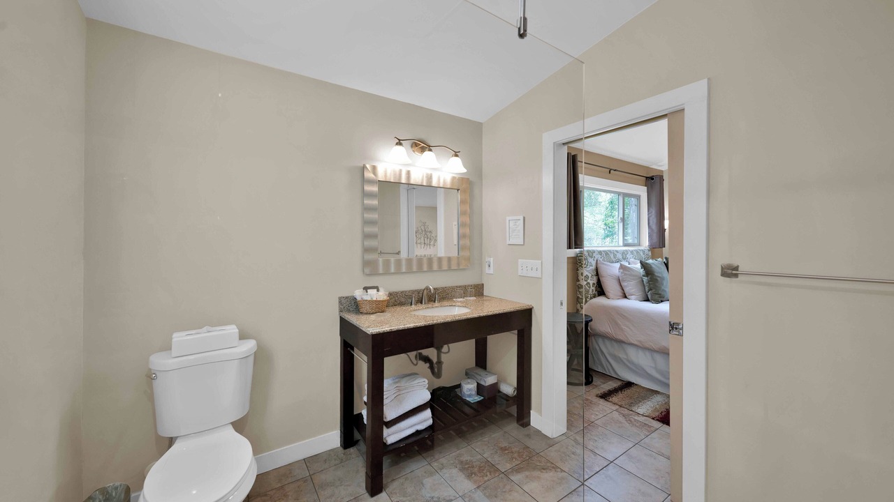 Photo of Bathroom in O'Brien