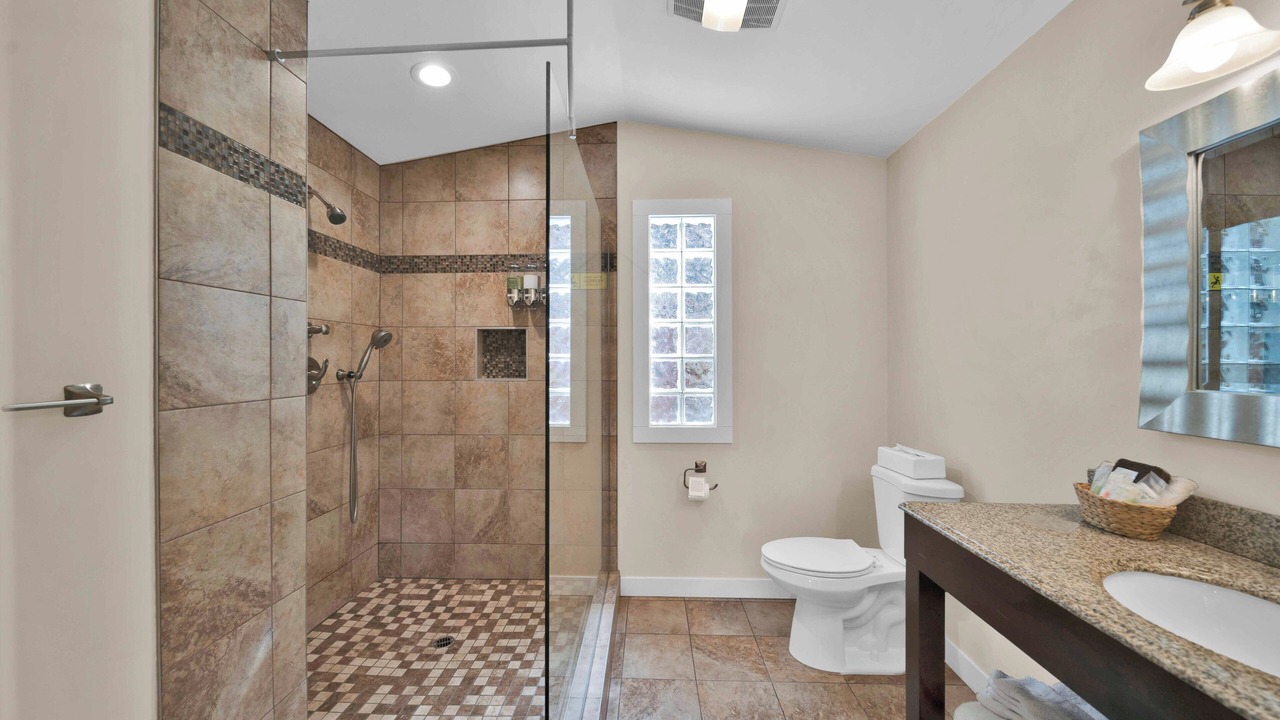 Photo of Bathroom in O'Brien