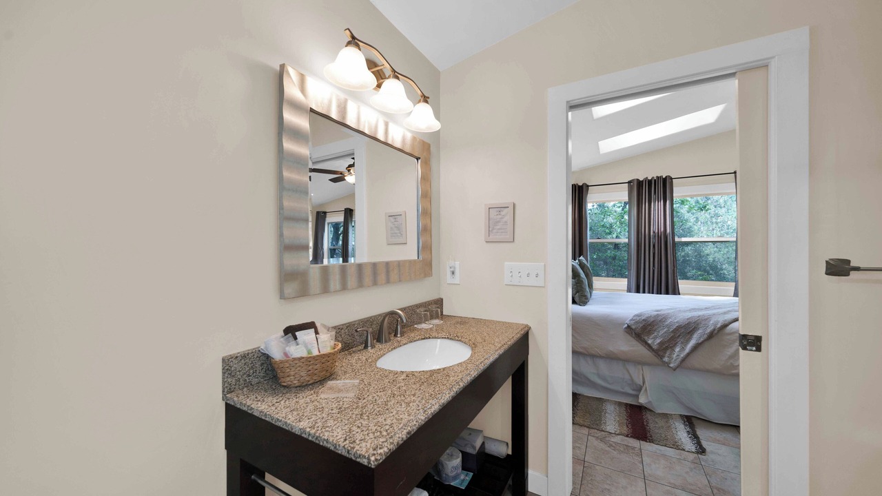 Photo of Bathroom in O'Brien