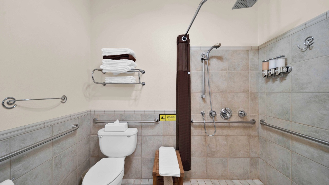 Photo of Bathroom in O'Brien