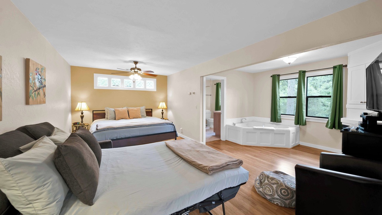 Photo of Bedroom in O'Brien