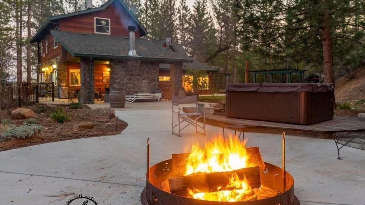Photo of Outdoor in Coulterville