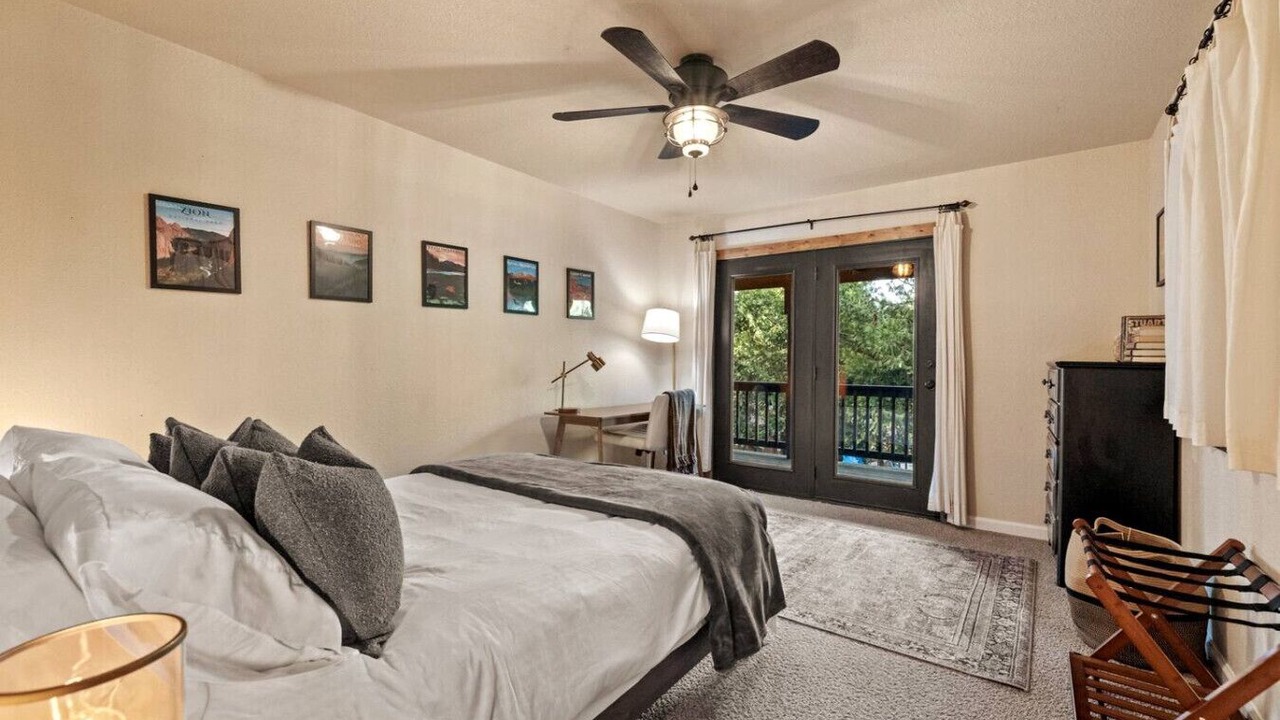 Photo of Bedroom in Twain Harte