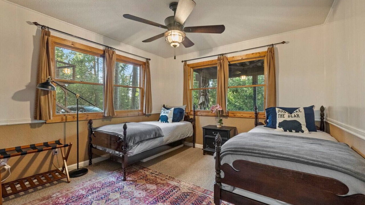 Photo of Bedroom in Twain Harte