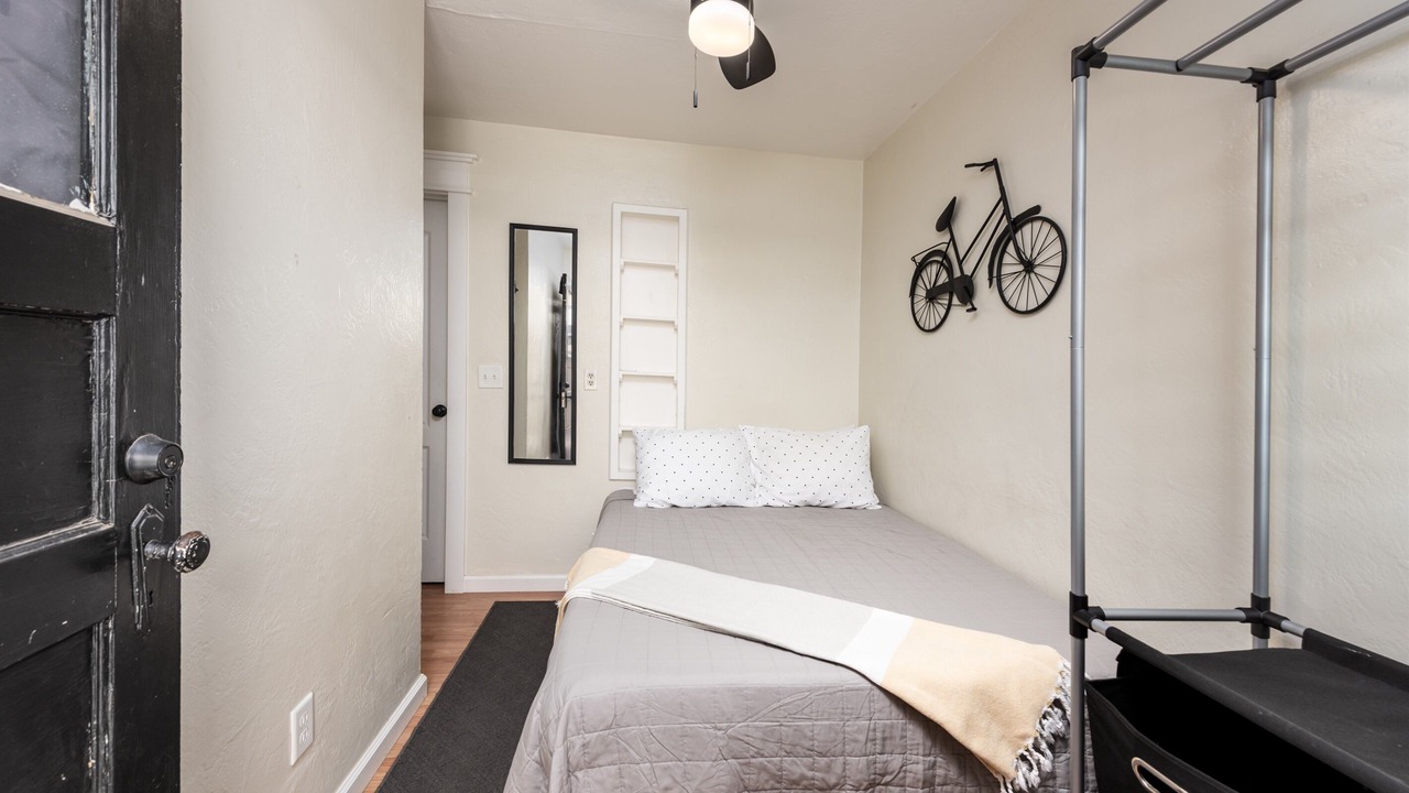 Photo of Bedroom in Lodi