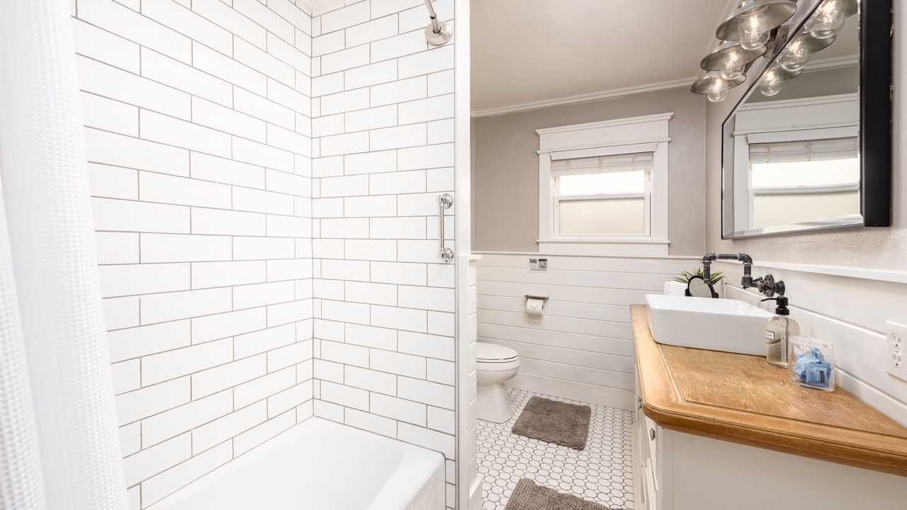 Photo of Bathroom in Lodi