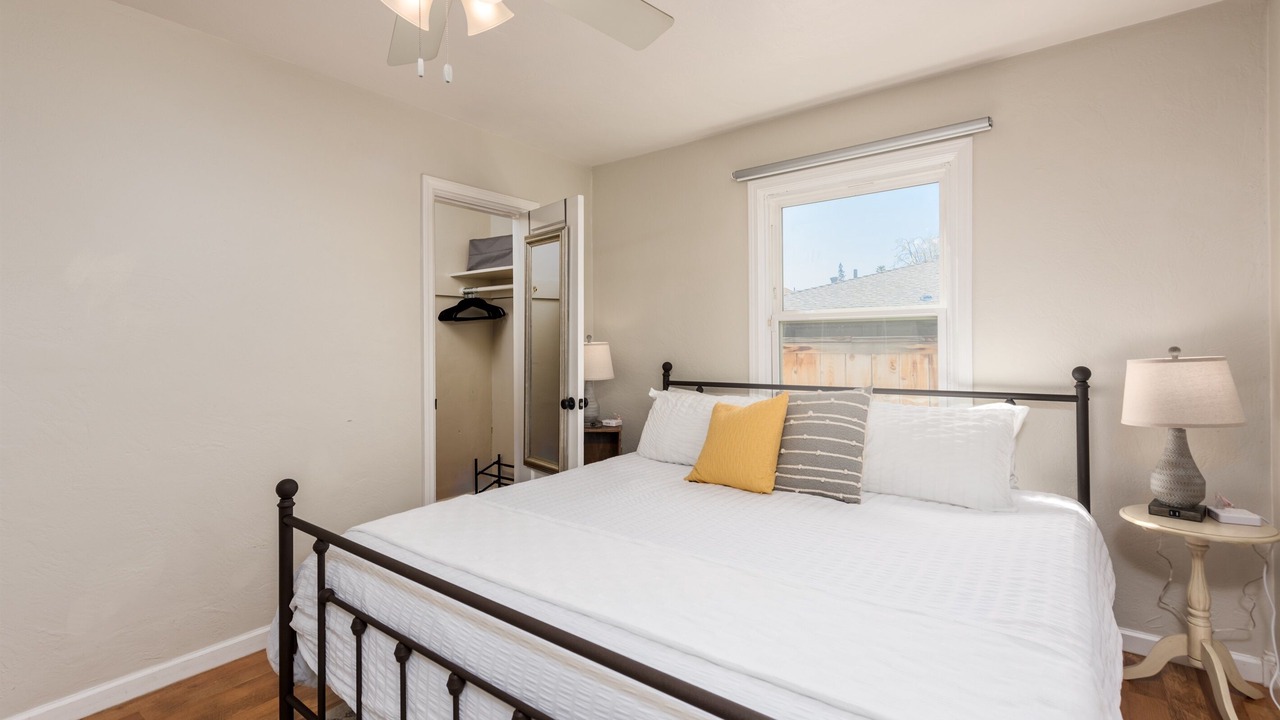 Photo of Bedroom in Lodi