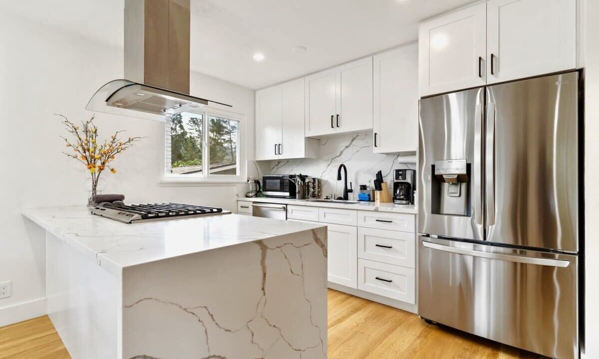 Photo of Kitchen in Linda Mar