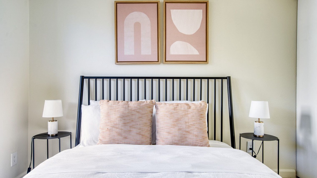Photo of Bedroom in Central San Mateo