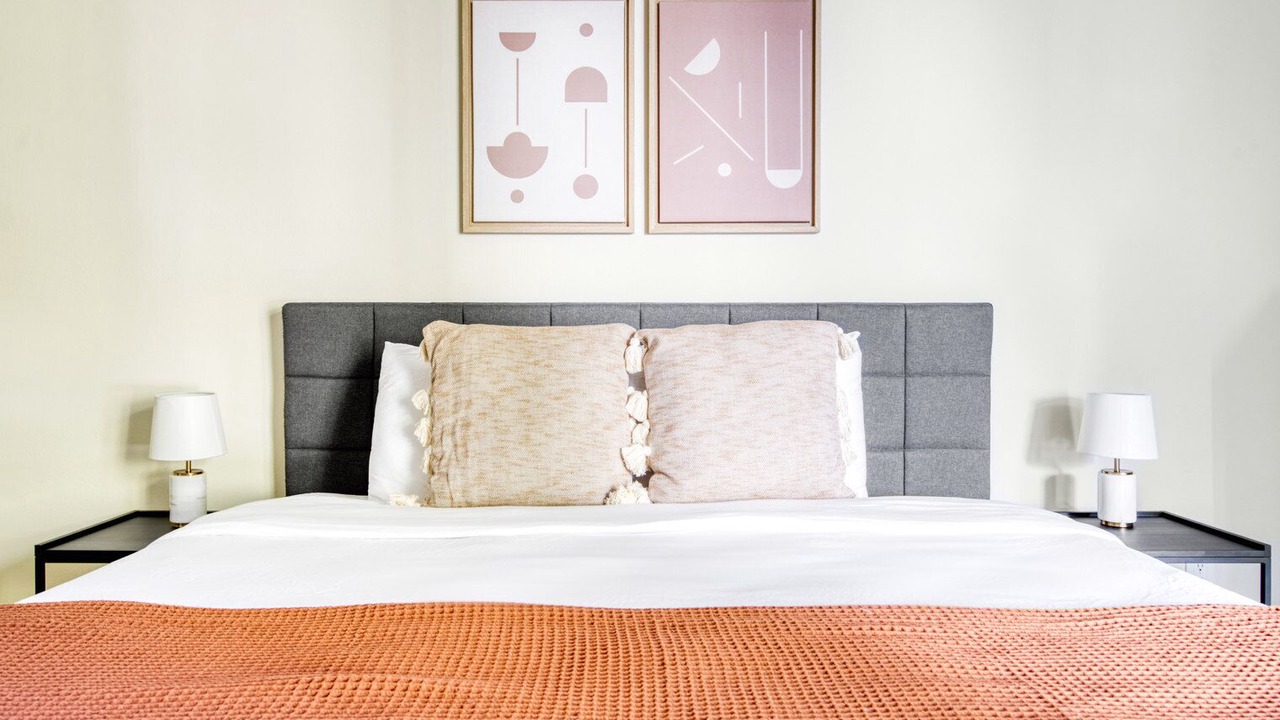 Photo of Bedroom in Central San Mateo