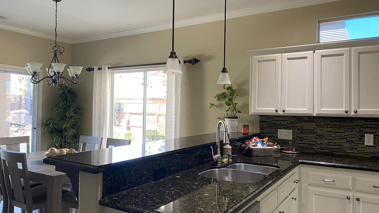 Photo of Kitchen in Raisin