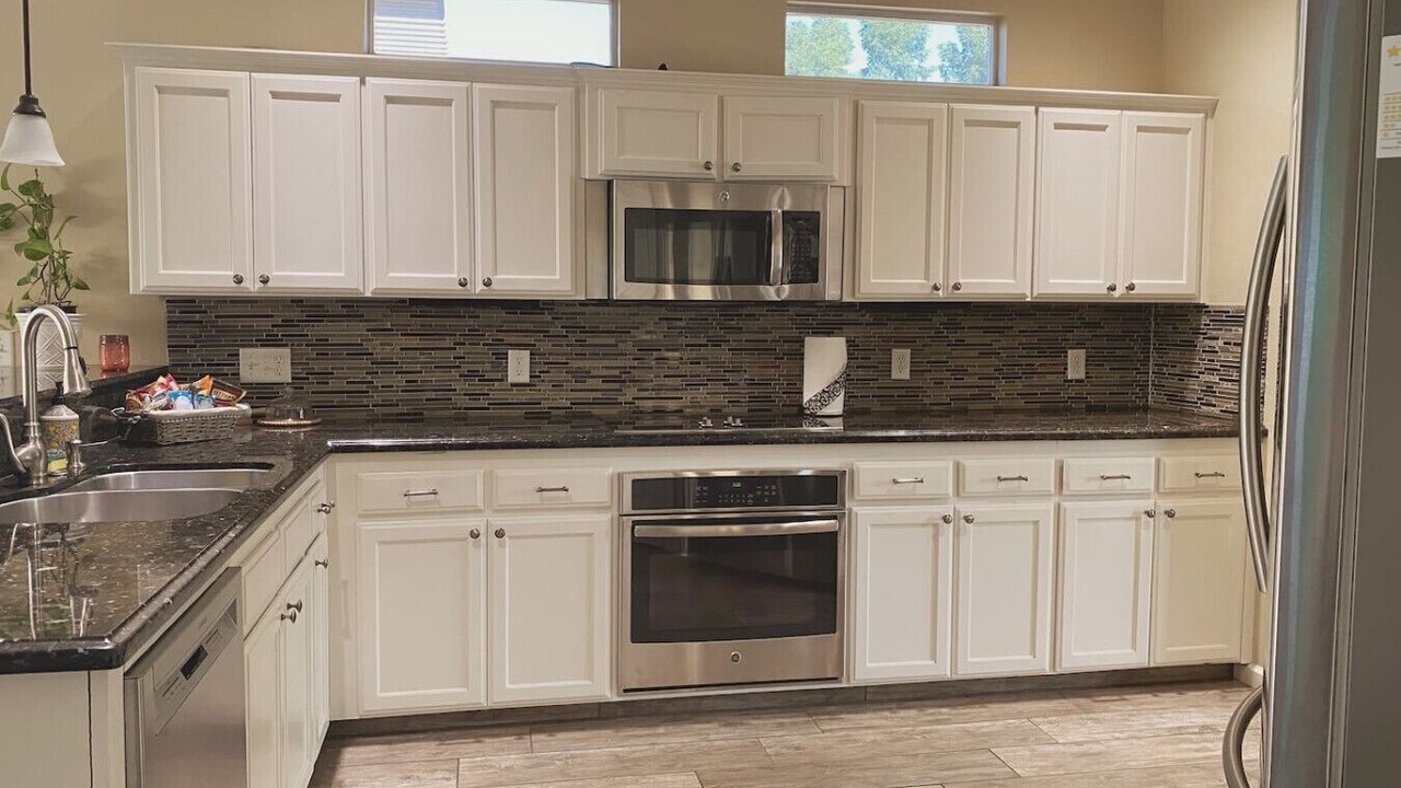 Photo of Kitchen in Raisin