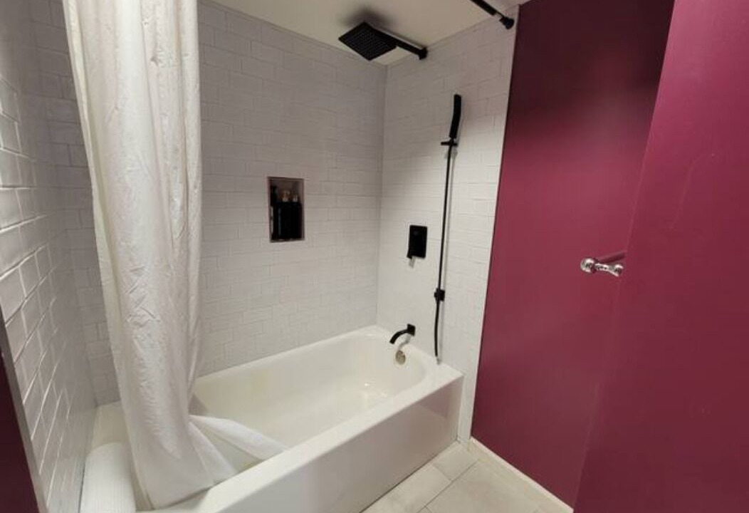 Photo of Bathroom in Crockett