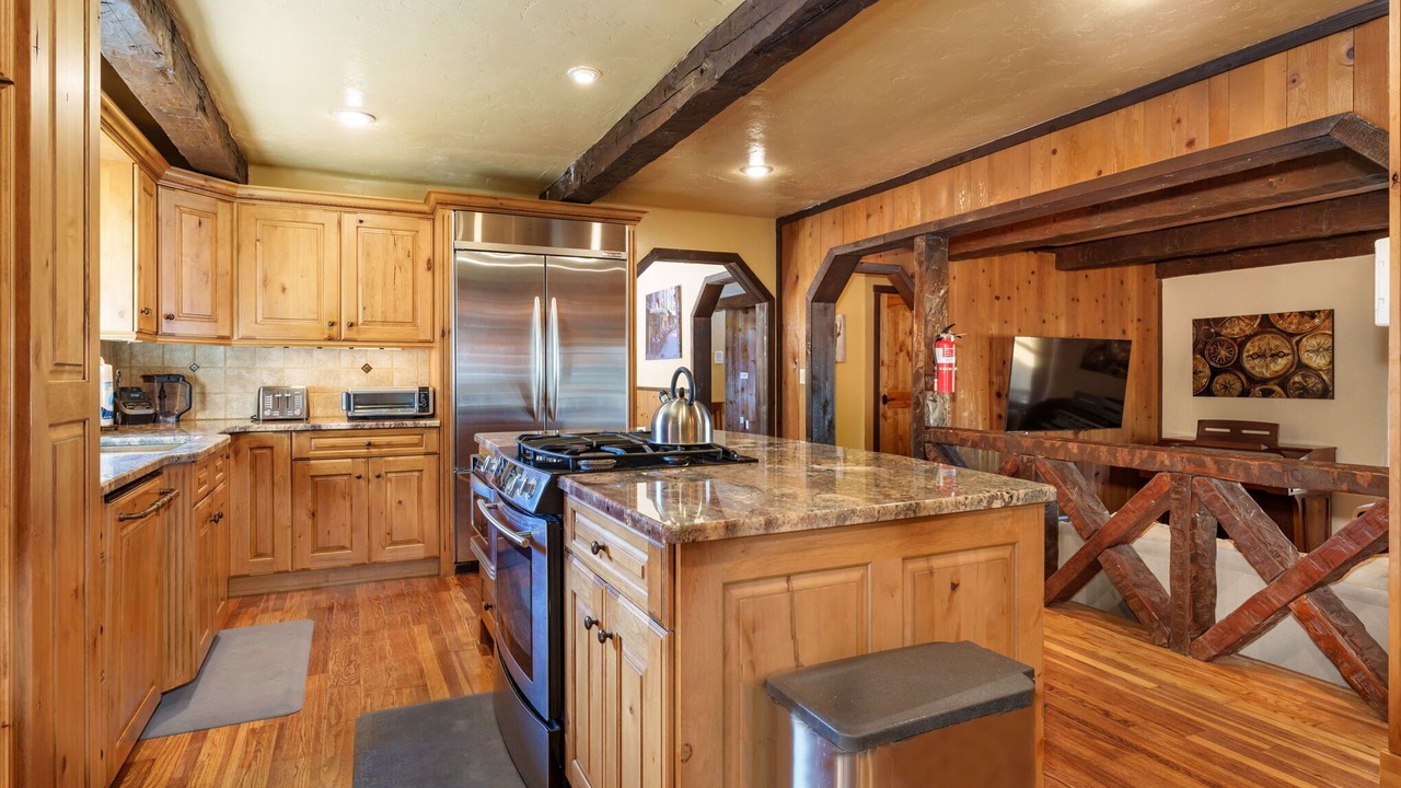 Photo of Kitchen in Oakhurst