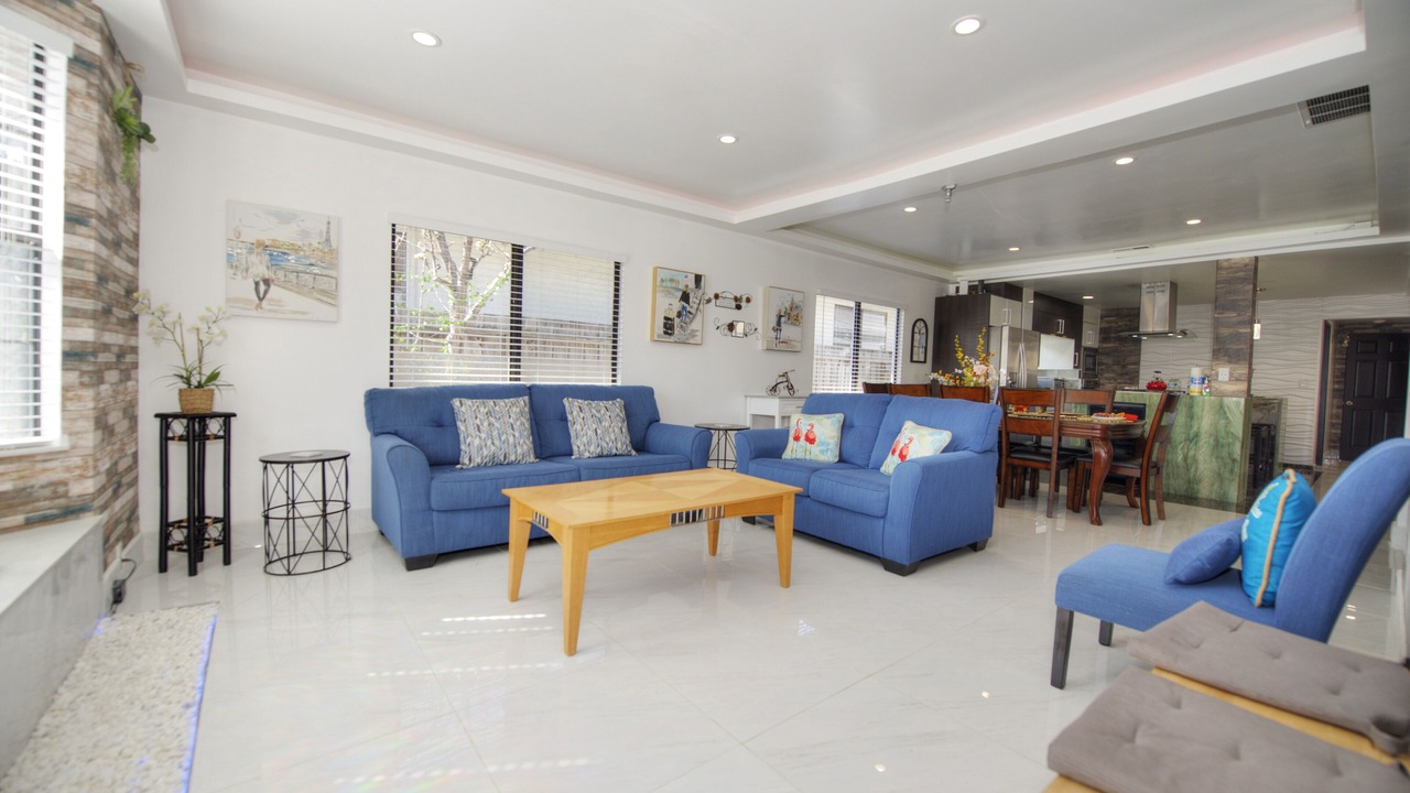 Photo of Bedroom in Burbank